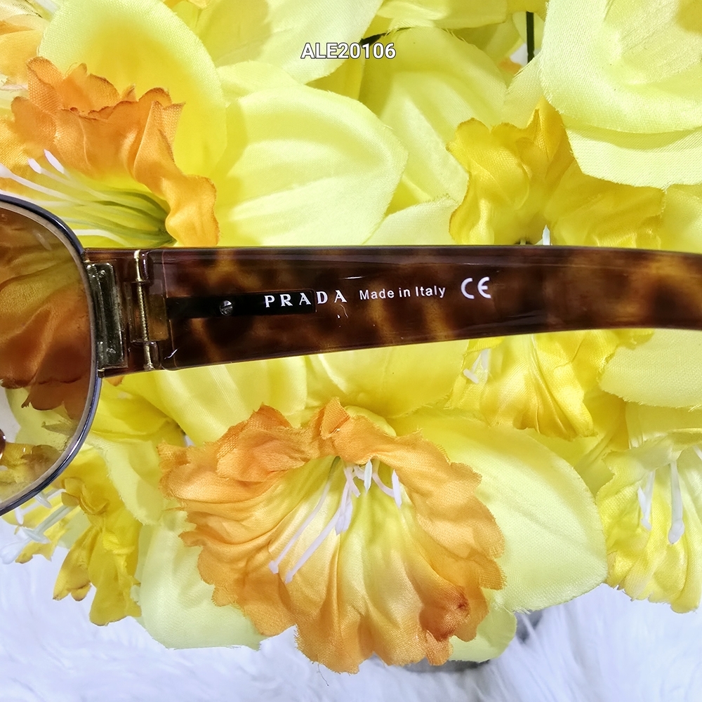 Prada Sunglasses Tortoise Shell SPR 52G 64□14 5AV-651 125 with Case - Picture 9 of 12